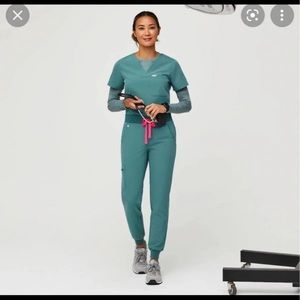 Figs Hydrogreen M SET